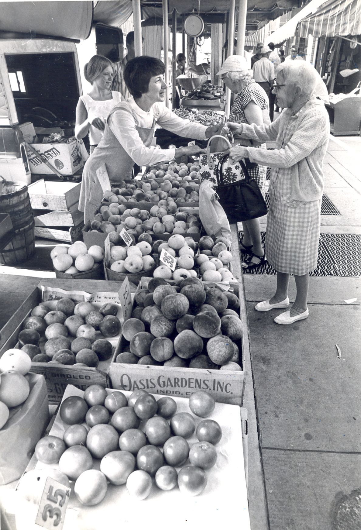 Market customers